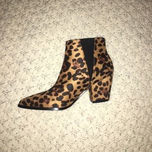 LEOPARD ANKLE BOOTS
